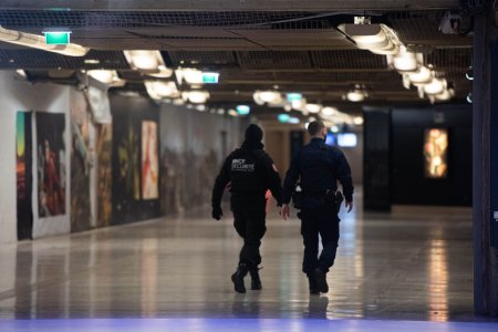 Atac cu cutitul la metrou, in Lyon. Patru oameni au fost raniti. Agresorul a fost arestat
