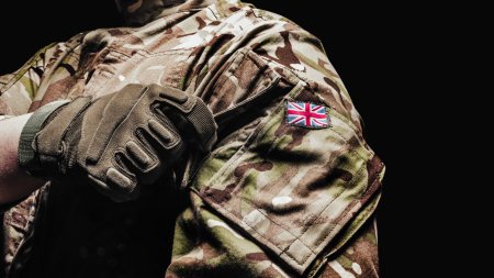 Premierul britanic anunta reintroducerea serviciului militar obligatoriu, daca va castiga alegerile