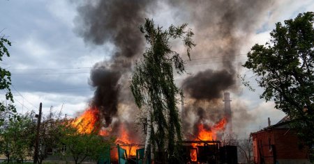 Ofensiva rusilor in nordul regiunii Harkov a fost lansa prematur si a esuat. Rusia formeaza o alta grupare de forte langa granita de nord a Ucrainei