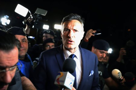 Generalul Florian Coldea s-a prezentat la politie pentru verificarea controlului judiciar: Am totala incredere in justitie