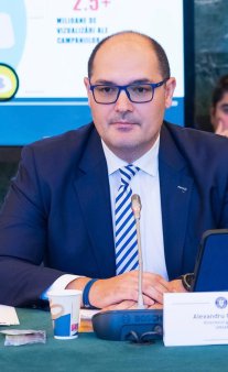 Alexandru Ciuncan, Presedinte si Director General, UNSAR: Piata a trecut in ultimii ani prin cea mai complicata perioada din ultima decada. Industria de asigurari a gestionat anul trecut peste 16,1 mil. polite si a platit despagubiri de aproape 5,2 mil. euro in fiecare zi