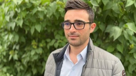 Fiul fostului primar Radu Mazare: Imi tremura picioarele de emotii si abia astept sa-l vad"