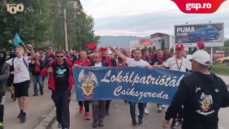 Spectacol la Miercurea Ciuc, inainte de Csikszereda - Dinamo. Fanii gazdelor, mars spre stadion plin de torte + Un fan al ardelenilor si-a facut o masca formata din culorile <span style='background:#EDF514'>STEAGUL</span>ui Ungariei