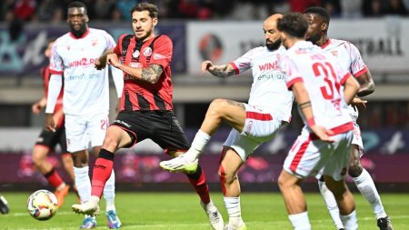 Dinamo Bucuresti a castigat dubla de baraj cu Csikszereda si ramane in Liga 1