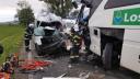 <span style='background:#EDF514'>ACCIDENT MORT</span>al la Rasnov, intre un autobuz si o duba