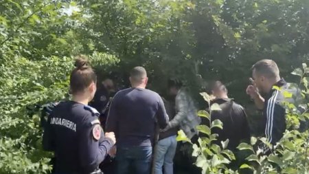 Raisa, fetita de doi ani din Dolj disparuta ieri din fata casei, a fost gasita moarta