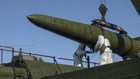 Rusia acuza NATO ca desfasoara exercitii cu arme nucleare in apropierea granitei sale: Toate acestea ne cer sa luam masuri adecvate