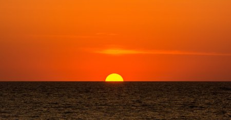 De la toamna finalului de mai, la temperaturi peste normalul perioadei. Inceput de vara fierbinte