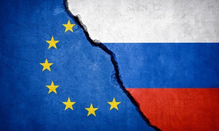 Putin ameninta Europa: „In special in tarile mai mici trebuie sa se gandeasca cu ce se joaca”