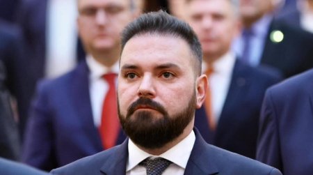 Replica lui Vlad Popescu Piedone pentru Adrian Vigheciu: Pai, domnule clovn, n-ati nenorocit voi Sectorul 5 din 1990 pana in octombrie 2020?