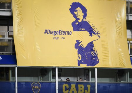 Moartea lui Diego <span style='background:#EDF514'>MARADONA</span> - Procesul echipei sale medicale a fost amanat din nou