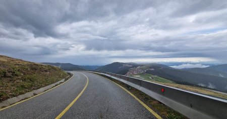 Circulatia pe Transalpina, redeschisa din 1 iunie. Cu ce viteza maxima se poate circula pe cel mai inalt drum din tara