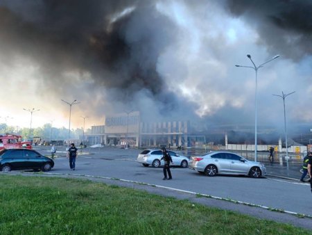 Ucrainenii au lansat un atac major impotriva unei baze a rusilor din Crimeea