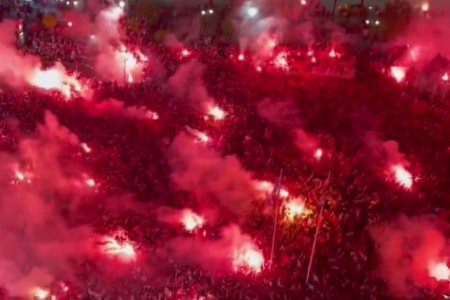 Nebunie la Pireu! » Cum au trait fanii lui Olympiakos golul marcat in finala Conference League