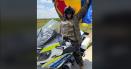 Diana Sosoaca s-a filmat pe o motocicleta de Politie. Ancheta in <span style='background:#EDF514'>MINISTERUL DE INTERNE</span> VIDEO