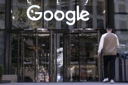 Studiu Google: Inteligenta artificiala va afecta 300.000 de locuri de munca in Romania in urmatorii zece ani, dar va duce la cresterea cu 5% a economiei