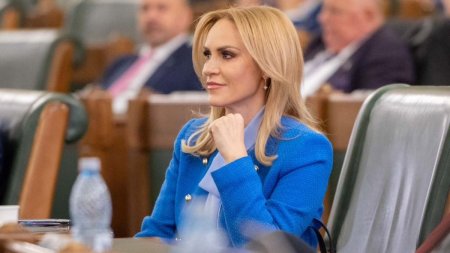 Gabriela Firea, dupa meciul RXF dintre un barbat si doua femei de la Sala Poli<span style='background:#EDF514'>VALENTA</span>: Trebuie sa spunem stop!