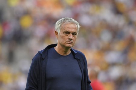 Jose Mourinho va fi noul antrenor al echipei Fenerbahce. The special one va semna un contract pe doi ani