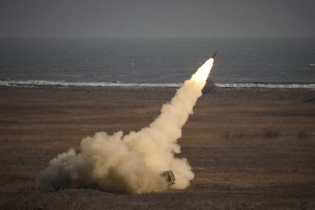 Aerostar si Lockheed Martin deschid primul centru de mentenanta HIMARS din Europa, la Bacau