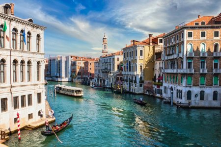 Venetia interzice grupurile mari de turisti si difuzoarele