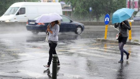 Iunie - cea mai bogata in precipitatii dintre toate lunile anului