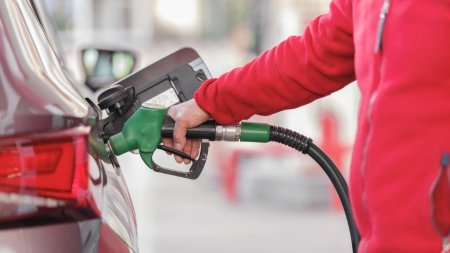 Majorari substantiale la pretul carburantilor incepand cu 1 iulie 2024: Impactul asupra soferilor si economiei