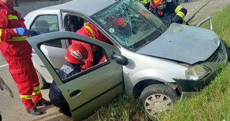 Accident mortal pe <span style='background:#EDF514'>DN 15</span>D, in judetul Neamt. Traficul rutier este blocat