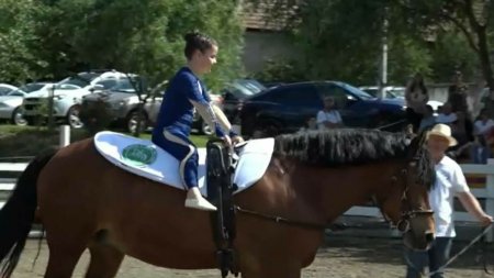 Concurs de echitatie la Alba, cu multe emotii pentru participanti. Copiii au impresionat cu eleganta si curajul lor