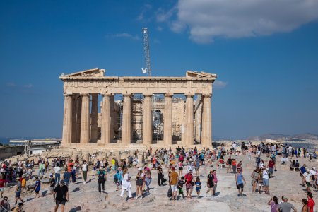 Grecia introduce o aplicatie digitala pentru turisti bazata pe AI care actioneaza ca 