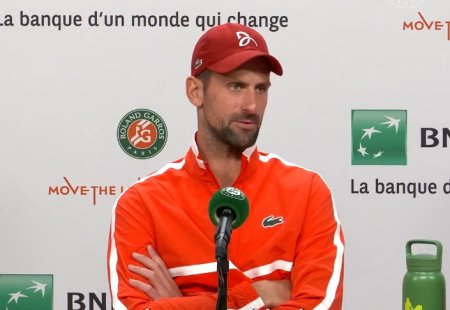 Novak Djokovic s-a accidentat la genunchi si e incert pentru meciul din sferturile Roland Garros