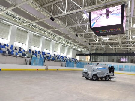 Supercupa Romaniei va inaugura <span style='background:#EDF514'>PATINOAR</span>ul Berceni Arena » Cand va avea loc primul meci de hochei in Bucuresti dupa o pauza de mai bine de 12 ani