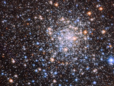 Te<span style='background:#EDF514'>LESCO</span>pul spatial Hubble, care a revolutionat astronomia, va fi retras din functiune treptat