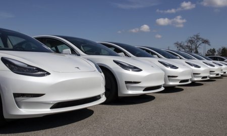 Tesla va opri productia la fabrica sa din Germania timp de cinci zile, in iunie