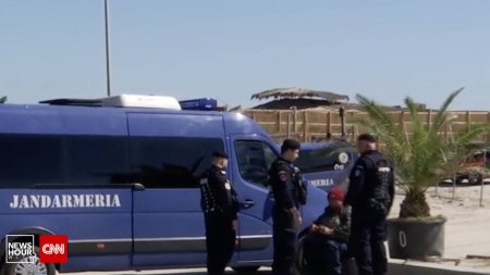 Arest la domiciliu pentru sase suspecti din dosarul fostilor angajati MAI implicati in traficul de migranti