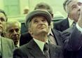 Un simbol al istoriei: sapca lui Nicolae Ceausescu scoasa la licitatie! Pretul de referinta