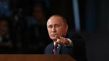 Analiza: Cel mai probabil Vladimir Putin va spune la Forumul Economic din Sankt Petersburg ca Rusia doar se apara