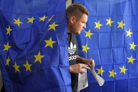 In Romania conteaza totul, mai putin UE, scrie Politico inainte de alegerile europarlamentare