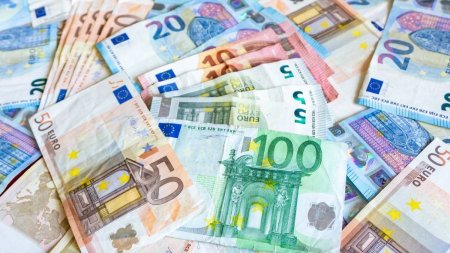 Scade dobanda-cheie pentru creditele facute in euro. Anuntul Bancii Europene