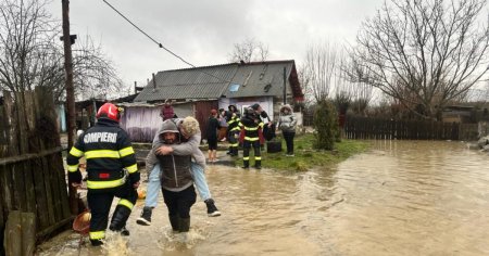 Atentionare de inundatii in tara. Hidrologii au emis Cod galben pe rauri din 12 judete, pana duminica dimineata