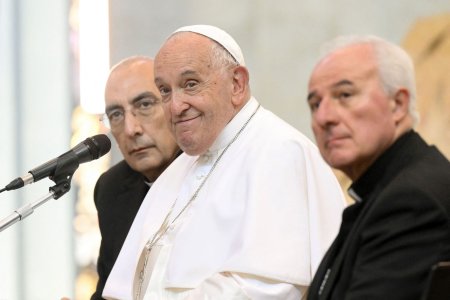 Papa Francisc se va intalni cu actori de comedie din intreaga lume: Doamne, da-mi simtul umorului”