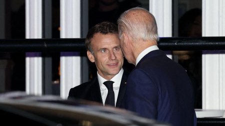 Biden, primit de Macron cu o ceremonie la <span style='background:#EDF514'>ARCUL DE TRIUMF</span>