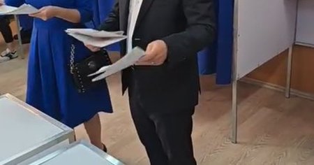 Alegeri locale si alegeri europarlamentare 2024. Emil Boc, primele declaratii dupa ce a votat la Cluj