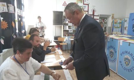 Ciuca, la vot: Este foarte importanta prezenta la vot