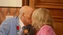 Mirele are 100 de ani, iar mireasa 96. Nunta memorabila a unui veteran care s-a casatorit cu iubita sa in Normandia | FOTO