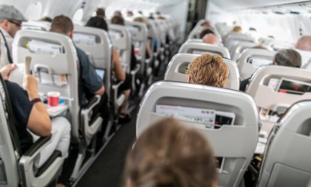 INS: Transportul aerian de pasageri a crescut cu aproape 5% in primul trimestru din 2024
