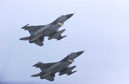 Avertismentul unui oficial rus: Avioanele F-16 si <span style='background:#EDF514'>BAZELE</span> lor din afara Ucrainei, tinte pentru Rusia