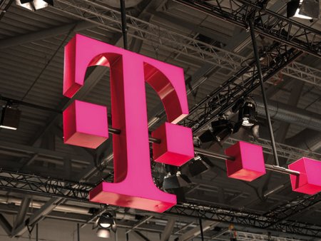 Telekom Romania Mobile lanseaza serviciul VoWiFi (Voice over WiFi), care permite apeluri de voce printr-o conexiune WiFi, in zonele cu acoperire mai slaba a retelei mobile