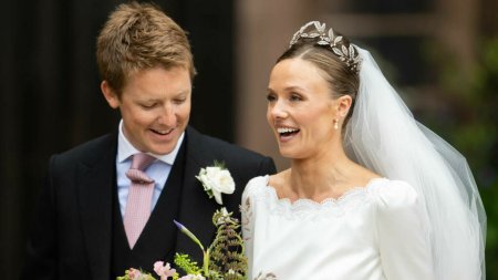 Imagini inedite de la nunta mondena a anului. Ducele si ducesa de Westminster s-au casatorit intr-o ceremonie fastuoasa FOTO