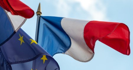 Alegeri anticipate in Franta. Campanie electorala contracronometru, strategii, facute pe genunchi