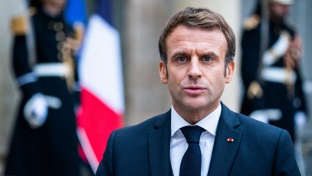 Zvonuri despre posibila demisie a lui Macron in Franta. Presedintele le respinge categoric